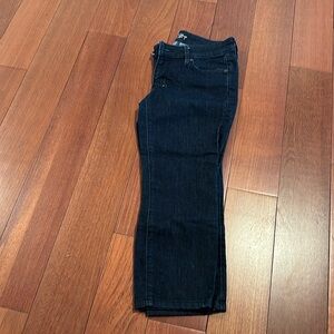 LOFT Modern Crop (Capri) Jeans